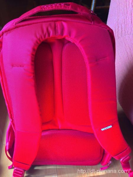 Incase ICON Slim Pack Backpack(したぷら撮影).jpg Incase ICON Slim Pack Backpack