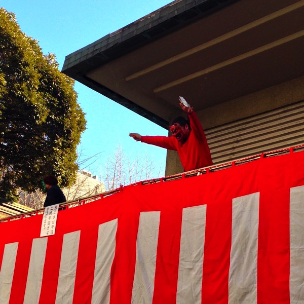 下谷神社の豆まき(したぷら撮影).jpg 下谷神社の豆まき